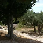 With A Parking Space - 4268