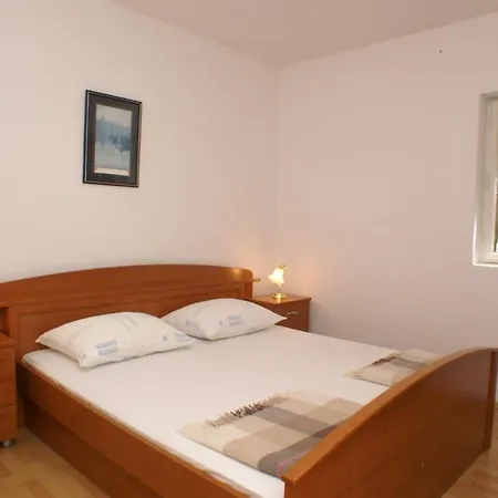 With A Parking Space - 4268 Primošten