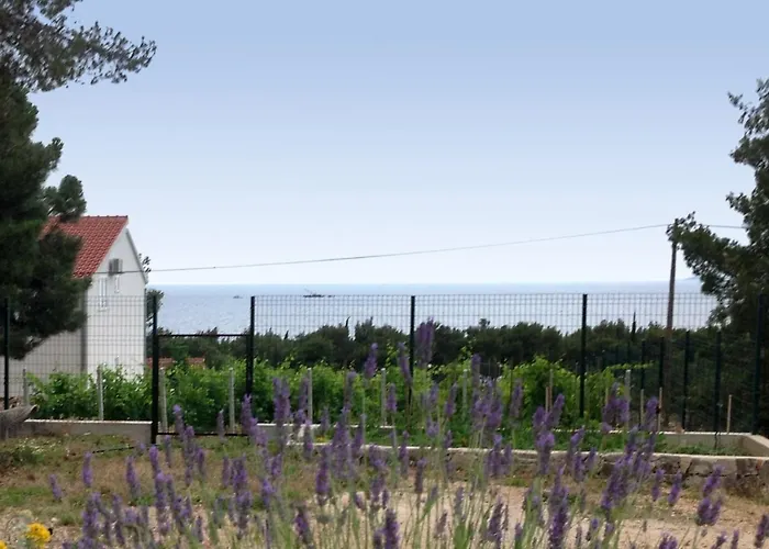 With A Parking Space - 4268 * פרימוסטן